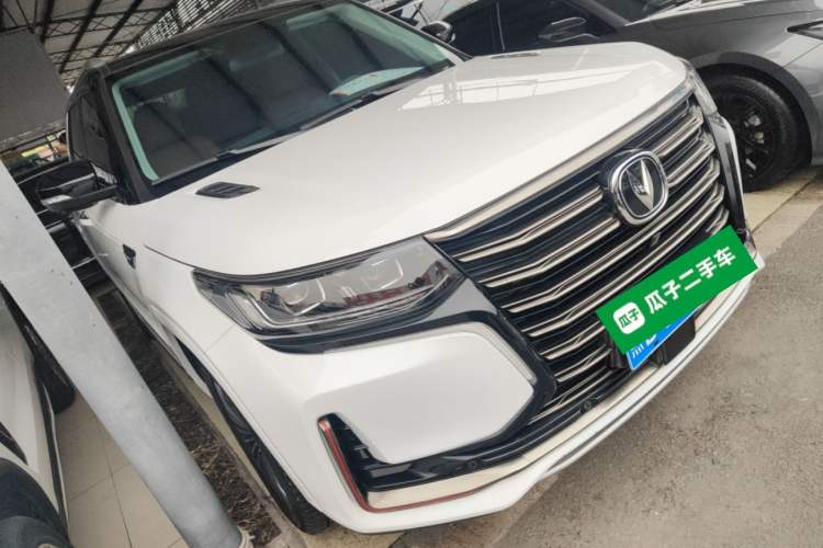 Used Changan CS95 2021 2.0T Two-Wheel Drive Luxury Version
