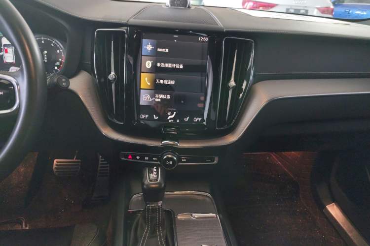 Used Volvo XC60 2020 T5 4x4 Smart & Dynamic Sport Edition
