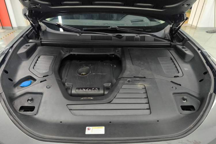 Used Lynk & Co 05 2020 2.0TD Two-Wheel Drive Shine Halo