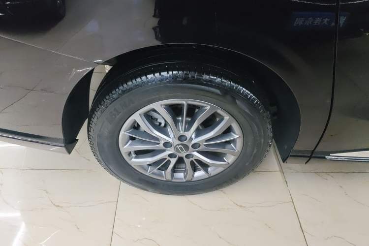 Used Bestune M9 2023 2.0T Ultimate Edition