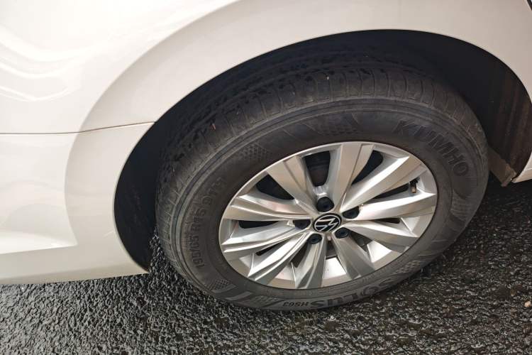 Used Volkswagen Lavida 2023 New Rui 1.5L Automatic New Yi Edition