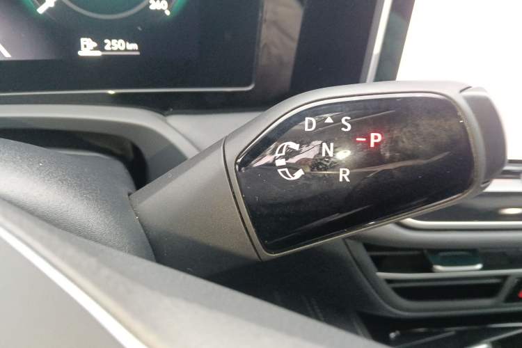 Used Volkswagen Magotan 2024 380TSI DSG Ultimate Edition
