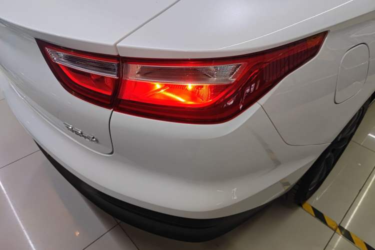 Used Baojun RC-6 2019 1.5T CVT Elite Version with 24-Hour Online Service
