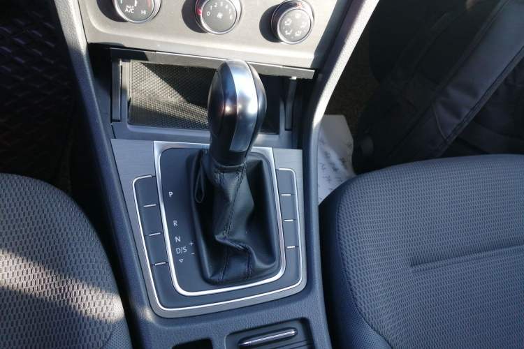 Used Volkswagen Golf 2016 1.6L Automatic Comfort Model