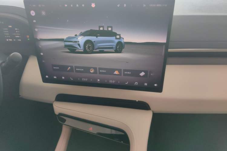 Used Zeekr 001 2025 YOU Edition 100 kWh All-Wheel Drive
