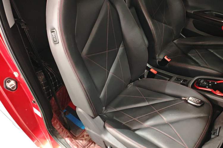 Used Chery Little Ant 2022 Sweet Pink Edition Half-Sugar Version 3-Cell Lithium 30kW 301km
