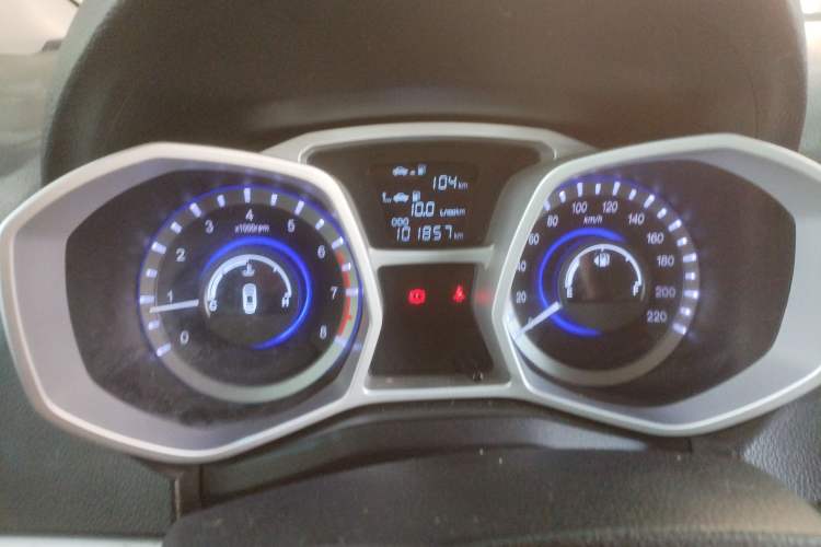 Used  Refine S3 2016 1.5L Manual Luxury Smart Version
