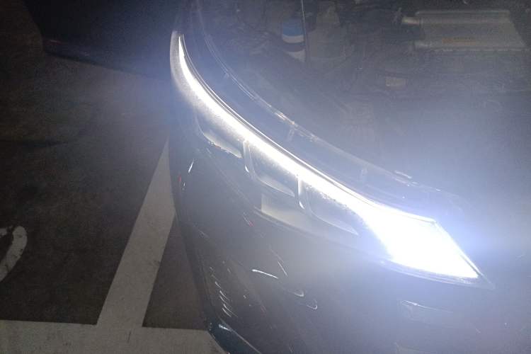 Used GAC Trumpchi M6 2023 PRO 270T DCT Luxury Edition