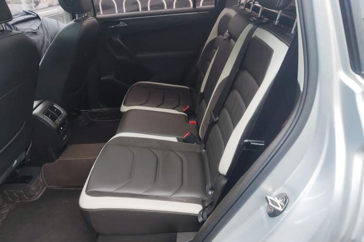 Used Volkswagen Tiguan L 2018 Facelift 330TSI Automatic Two-Wheel Drive Luxury Edition