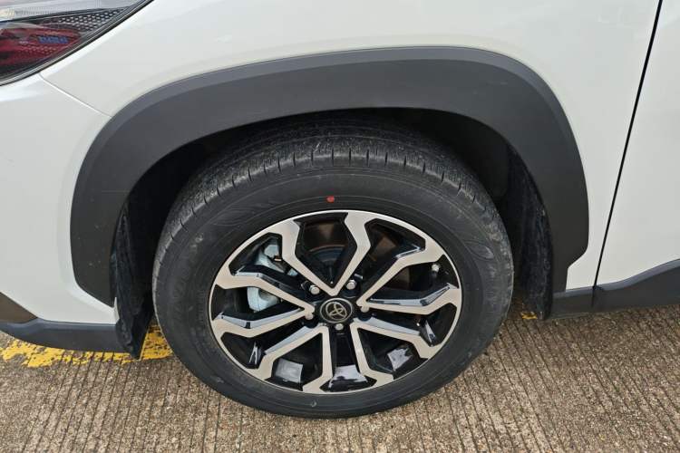 Used Toyota FRONTLANDER 2022 2.0L CVT Luxury Edition