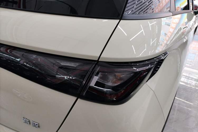 Used BYD Dolphin 2025 420km Free Edition
