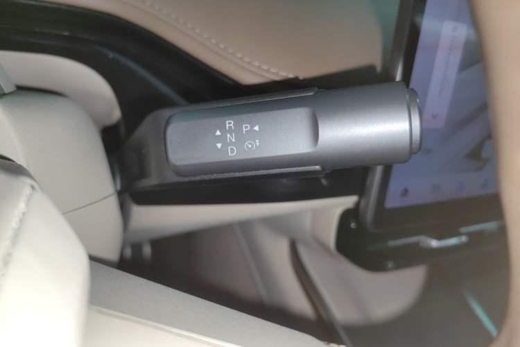 Used  HT 2024 825 Ultra-High Voltage LiDAR Edition