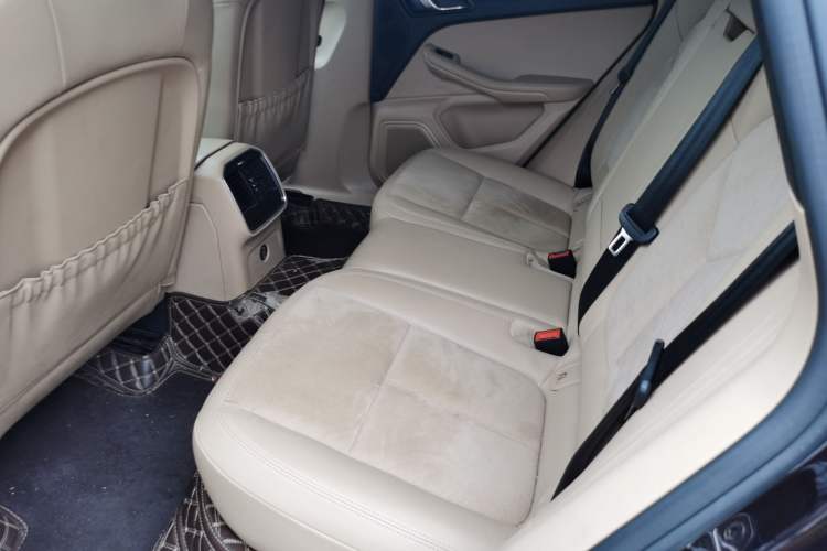 Used Porsche Macan 2018 Macan 2.0T