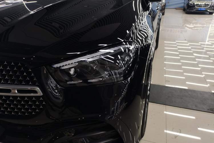 Used Mercedes-Benz GLE 2024 GLE 450 4MATIC Luxury Model
