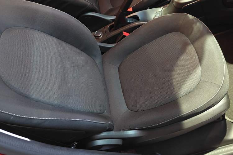 Used  forfour 2016 1.0L 52 kW Passion Edition
