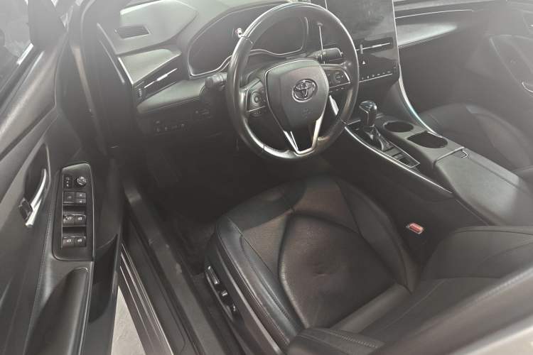 Used Toyota Avalon 2022 2.0L Luxury Edition