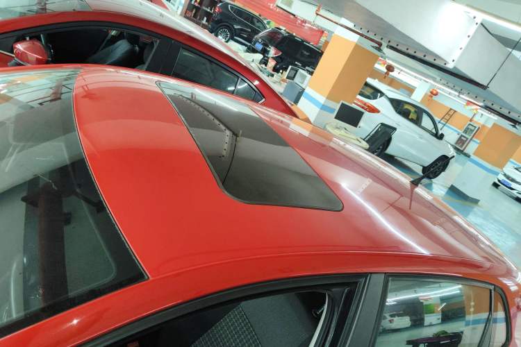 Used Volkswagen Polo 2016 1.6L Automatic Comfort Model