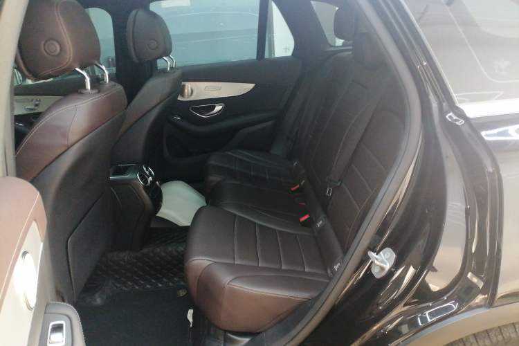 Used Mercedes-Benz GLC 2021 GLC 260 L 4MATIC Dynamic Edition