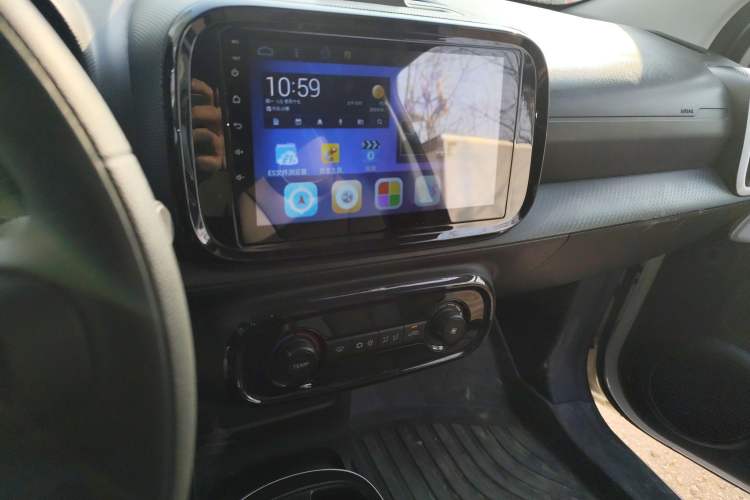 Used Roewe Clever 2022 311km QiQi BoBo Edition
