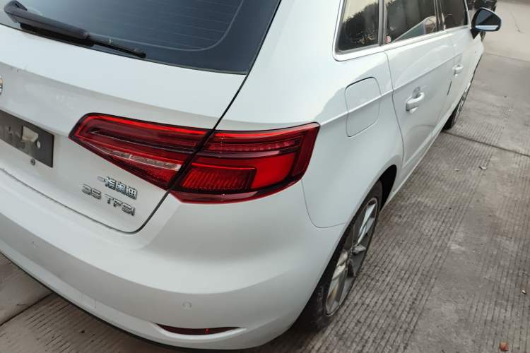 Used Audi A3 2018 30th Anniversary Edition Sportback 35 TFSI Ambition Model