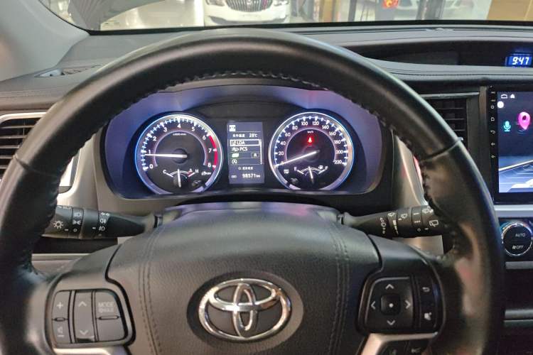 Used Toyota Highlander 2021 2.0T Four-Wheel Drive Luxury Edition 7 Seats