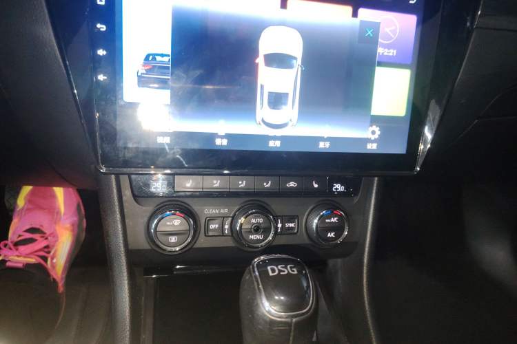 Used Skoda Superb 2016 TSI330 DSG Smart Drive Edition
