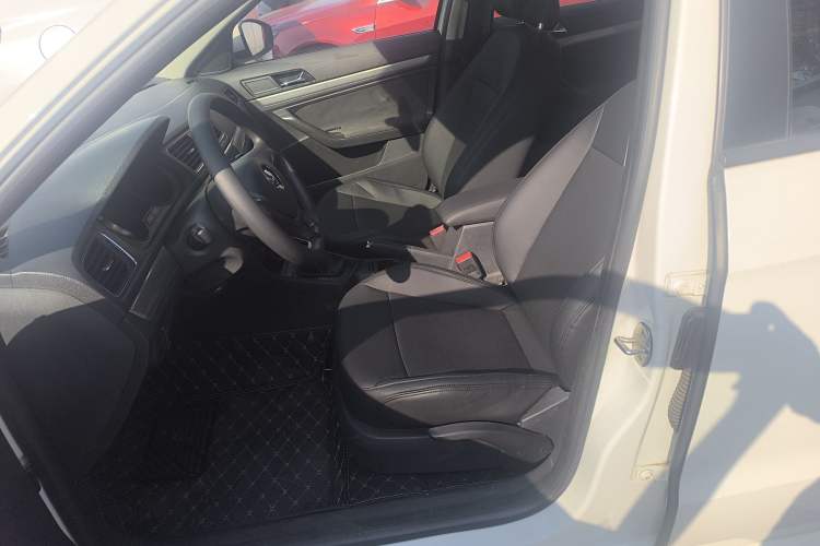 Used Volkswagen Lavida 2017 1.6L Automatic Fashion Edition
