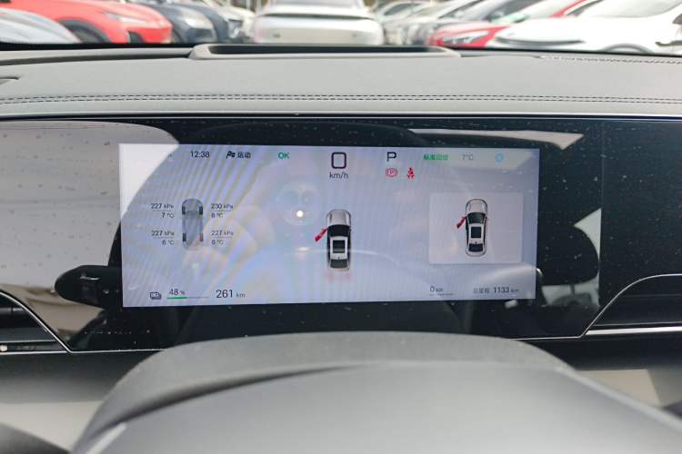 TDK.VehicleDetails.img