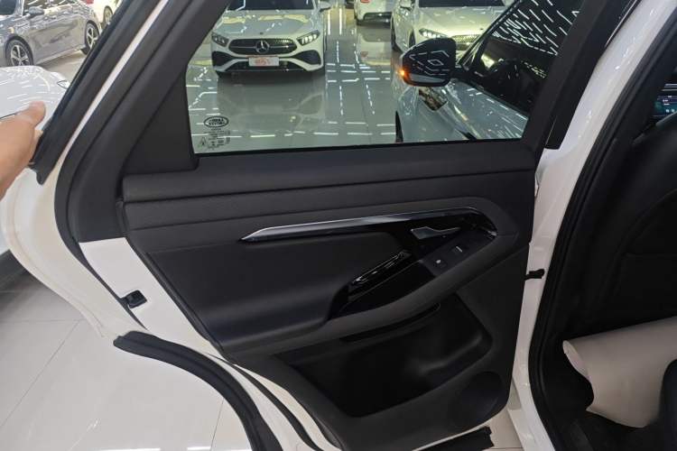 Used Land Rover Range Rover Evoque 2020 249 PS R-DYNAMIC S Sport Edition
