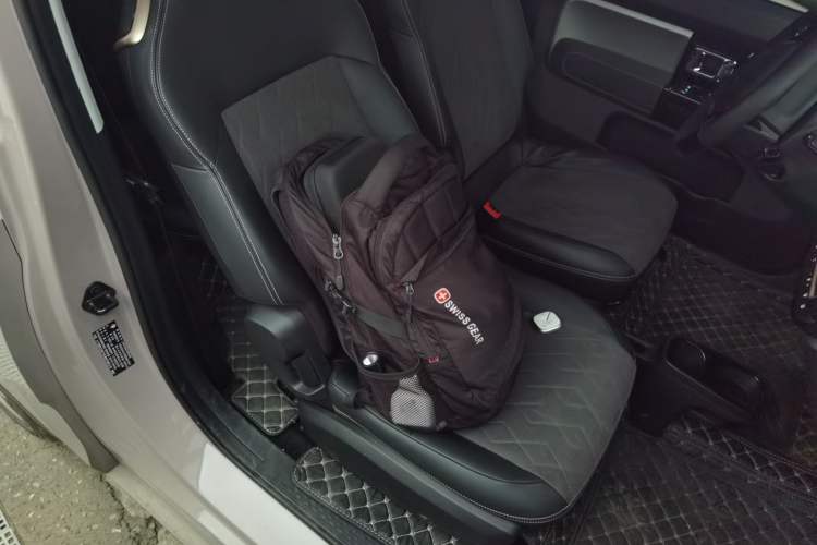 Used Baojun KiWi EV 2023 DJI Edition Lithium Iron Phosphate