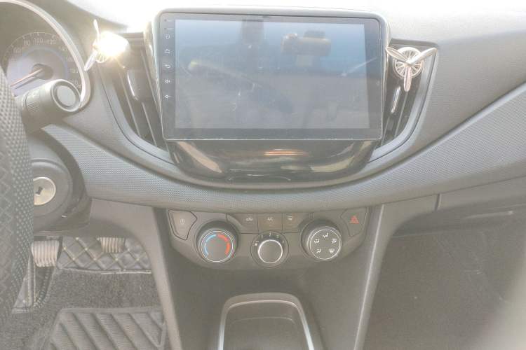 Used Chevrolet Cavalier 2018 320 Manual Enjoyment Edition
