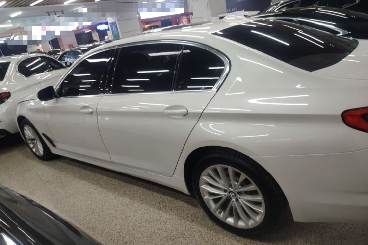 Used BMW 5 Series 2019 Facelifted 530Li Leading Edition Luxury Package
