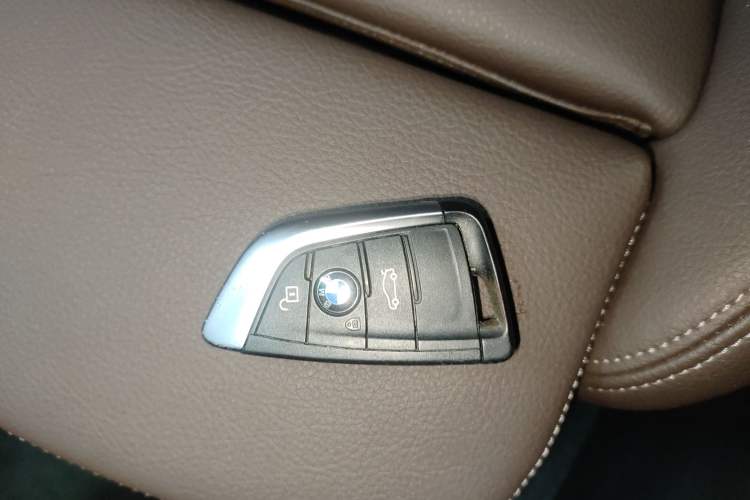 Used BMW X1 2020 sDrive20Li Premium Edition
