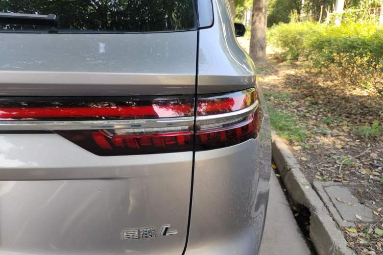 Used Geely Auto Monjaro L 2021 2.0TD DCT EVO Two-Wheel Drive Smart Luxury Version
