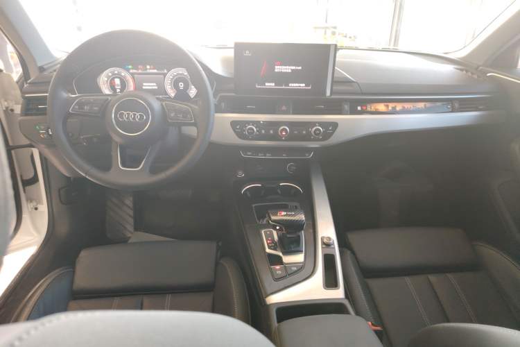 Used Audi A4L 2023 40 TFSI Fashion Dynamic Model
