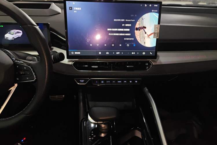 Used Geely Auto Preface 2025 Dongfang Yao 2.0TD Moonlight Edition
