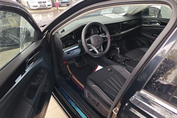 Used Volkswagen Passat 2024 330TSI Elite Edition
