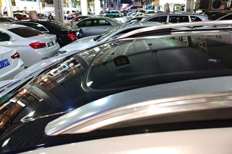 Used Ford Edge 2018 EcoBoost 245 Two-Wheel-Drive Titanium 7-Seater China VI Standard