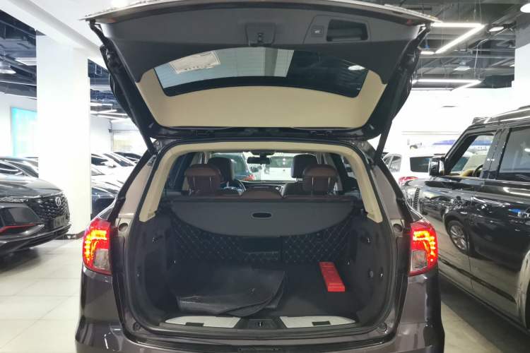 Used Buick Envision 2017 28T Four-Wheel Drive Elite Model
