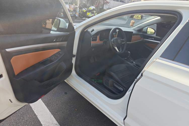 Used Volkswagen Bora 2023 200TSI DSG Enjoyment Edition
