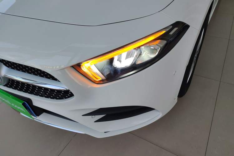 Used Mercedes-Benz A-Class 2022 Restyled A 200 L Sport Sedan Fashion Version
