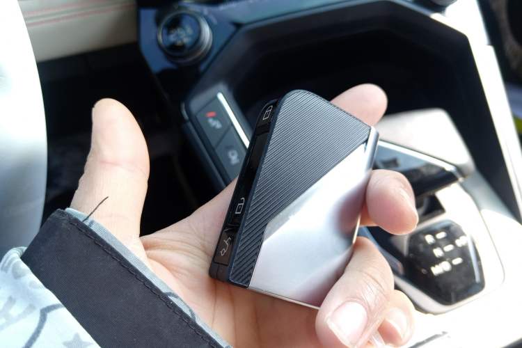 Used Lynk & Co 06 2021 1.5T Shero Pink Special Edition
