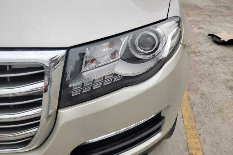 Used Haval H8 2015 2.0T Two-Wheel Drive Comfort Version