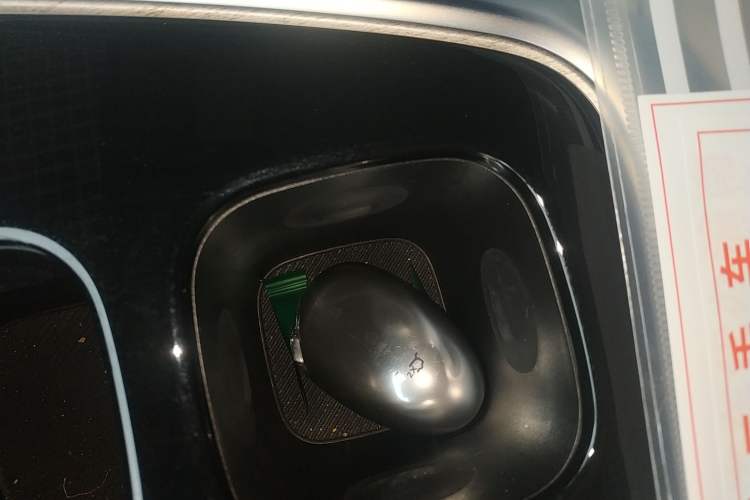 Used  A07 2024 All-Electric "True Fragrant" Edition 515 Elite Model
