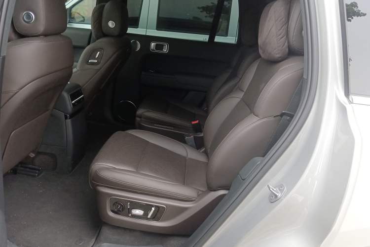 Used Li Auto L9 2022 Max model
