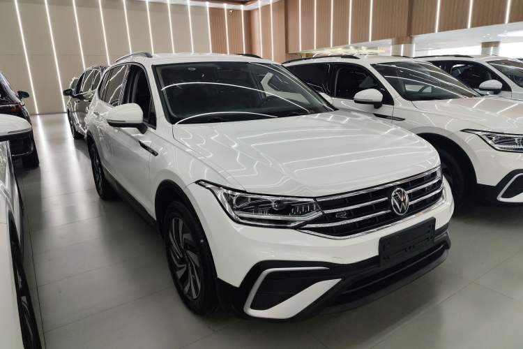 Used Volkswagen Tiguan L 2022 330TSI Automatic Two-Wheel Drive Comfort Edition
