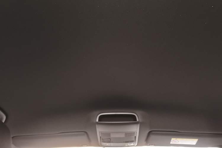 Used Volkswagen Beetle 2018 180TSI Yile Model
