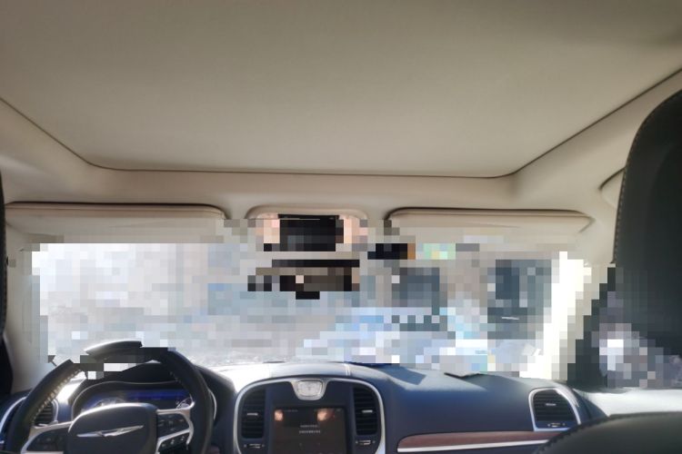 Used Chrysler 300C 2016 3.0L Supreme Edition
