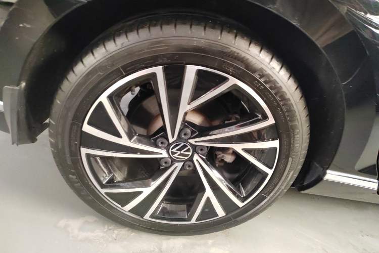 Used Volkswagen Magotan 2020 330TSI DSG Luxury Edition
