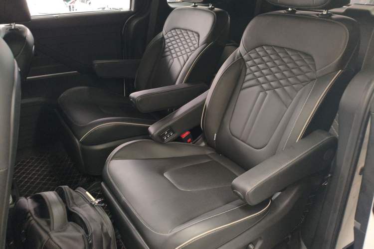 Used Hyundai Custo 2021 380TGDi Smart Love Flagship Edition TOP Premium
